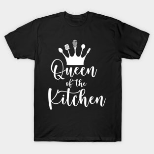 Queen of the kitchen - funny saying T-Shirt